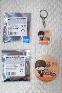 呪術廻戦　サンリオ　キーホルダー　缶バッジ　灰原 雄×コロコロクリリン　2点