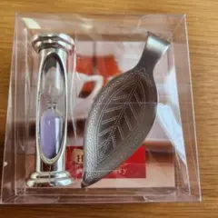 Item thumbnail for item d9351deb-4a87-47e2-ba2c-f4656a7662dd