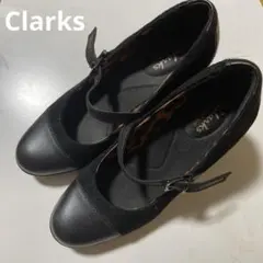 Clarks パンプス ヒール　ミュール スエード ストラップシューズ　黒のサムネイル