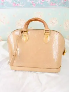 (値下げ)美品VUITTON ヴィトン　ヴェルニ アルマPM