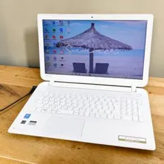 特大1TB！ すぐ使える東芝ノートパソコン PC 初期設定済み 白 カメラ付き