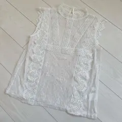 【SENSE OF PLACE】レースノースリーブブラウス（オフホワイト）