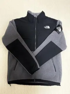 ノースフェイス デナリジャケット グレー Mサイズ　NA72051