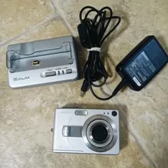 CASIO EXILIM EX-Z40 光学3倍ズーム レトロ コンデジ - メルカリ