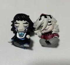 【新品】鬼滅の刃ガチャガチャ肩ズン「童磨」「獪岳」