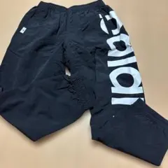 ニューバランス　ナイロンパンツ