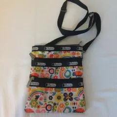 LeSportsac カラフルショルダーバッグ