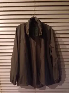 FREAK'S STORE ウィンドシャツMサイズ カーキのサムネイル