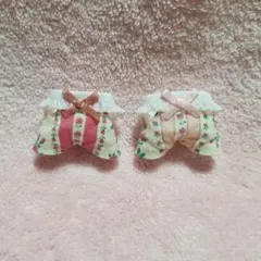 赤ちゃんお洋服　フリルサロペットリボン　ストライプ小花柄　濃桃色桃色