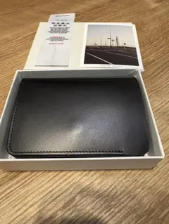 forme フォルメ ショートウォレット イルチア ブラック ボックスカーフ 黒 forme（フォルメ）Short wallet（Black×Black）ILCEA｜通販 - ソコノワ