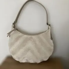 Item thumbnail for item 4626b2bb-06de-44c8-9c6c-20e1de98d6e2