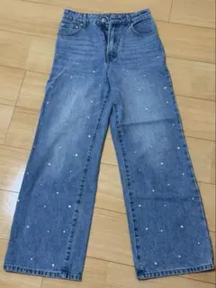 ビジュー付きデニムパンツ Sサイズ