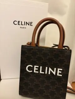 CELINE セリーヌ ミニ バーティカルカバ トリオンフ