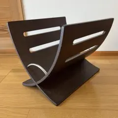 ダークブラウン スリットデザイン マガジンラック