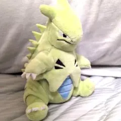 ポケモン かいじゅうマニア バンギラスマニアなピカチュウ ぬいぐるみ