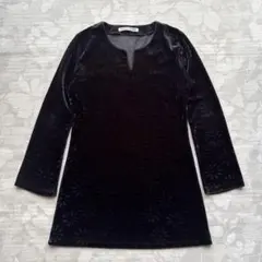 プログレッシヴ パー リエージュ ベロア チュニック 花柄 型押し ブラック M