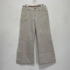 ベージュ カジュアルパンツ