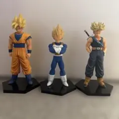 ドラゴンボールZ　超造集　孫悟空　ベジータ　トランクス