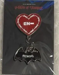 ヒスン ENHYPEN House of Vampire 特典 薔薇　缶バッジ 2026年最新】ENHYPEN缶バッジの人気アイテム - メルカリ