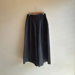 グリーンレーベルリラクシング ワイドパンツ ガウチョ　ネイビー 38