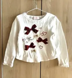 メゾピアノ☆おリボン刺繍が可愛らしい長袖カットソー☆110