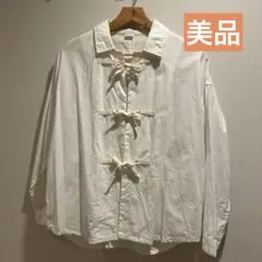 美品 PAR ICI長袖シャツ 白 リボンのサムネイル