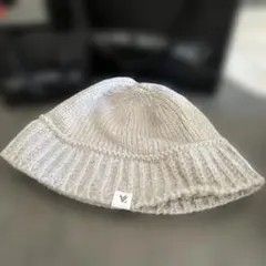 ZVARZAR グレー ニット バケットハット VZロゴ