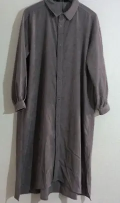 シャツワンピース　ロング　コーデュロイ グレー
