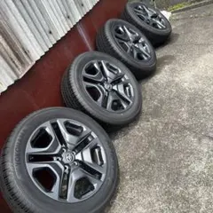 ランクル300GR純正18インチ265/65r18 4本セット空気圧センサー付き