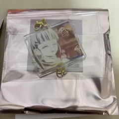 鬼滅の刃　隊士百景　絆アクリルチャーム　栗花落カナヲ