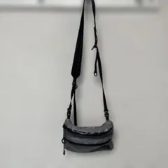 f/ce サコッシュ　ポシェット　調節可能