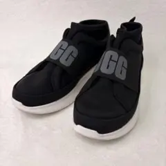 UGG 厚底スリッポン ブラック ロゴ 24.5cm
