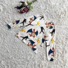 むぎちゃん様専用『ポケットモンスター』　長袖Tシャツ　ロンT　ピカチュウ