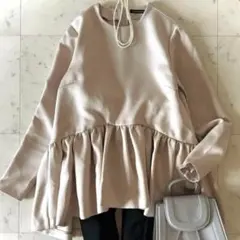 人気 ツルバイマリコオイカワ Gala ガラ ペプラムブラウス 洗える トープ