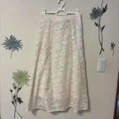 クリーム色 レースアップフレアスカート