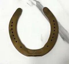 蹄鉄　馬　競馬　蹄