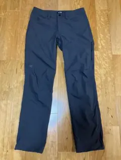 arc'teryx ワークパンツ