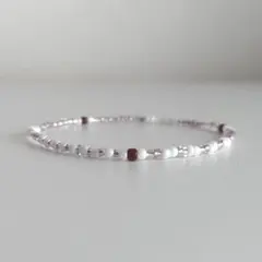 ガラスビーズ ブレスレット