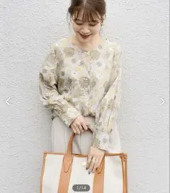 【数回着用】リバティ　ブラウス　トップス　長袖　タナローン生地　M L