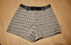 ハウンドトゥース柄 グレーショートパンツ