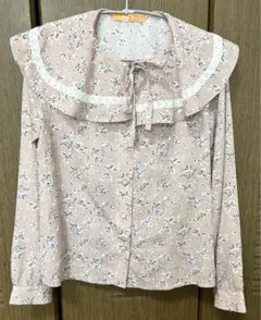 試着のみ フィント 花柄 ブラウスのサムネイル