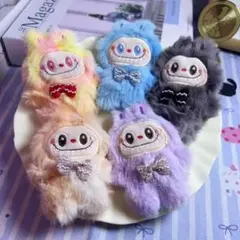 Labubu(ラブブ)ぬいぐるみストラップ5体セット