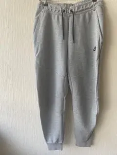 Item thumbnail for item b32863f3-02fe-4ec2-93d3-fae0a7b75718