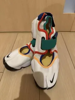 希少NIKEエアリフト　即完売マルチ限定カラー