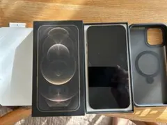 【256GB】iPhone 12 ProMax ゴールド 背面ヒビ　カメラ難あり