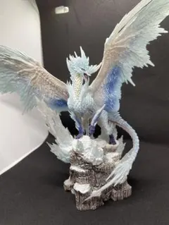 モンスターハンターアイスボーン イヴェルカーナ フィギュア