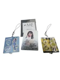 【９月３０日まで販売】 ≠Me 映画　サイン入りカードとキーホルダーの3点セット