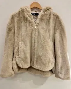 ZARA フェイクファー フード付きジャケット ベージュ XS