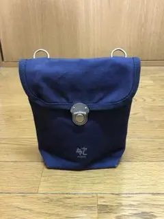 Item thumbnail for item abb426d1-d5aa-46f6-a8cf-1ed5603c39a1