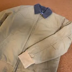 Carhartt ベージュ ジャンパー